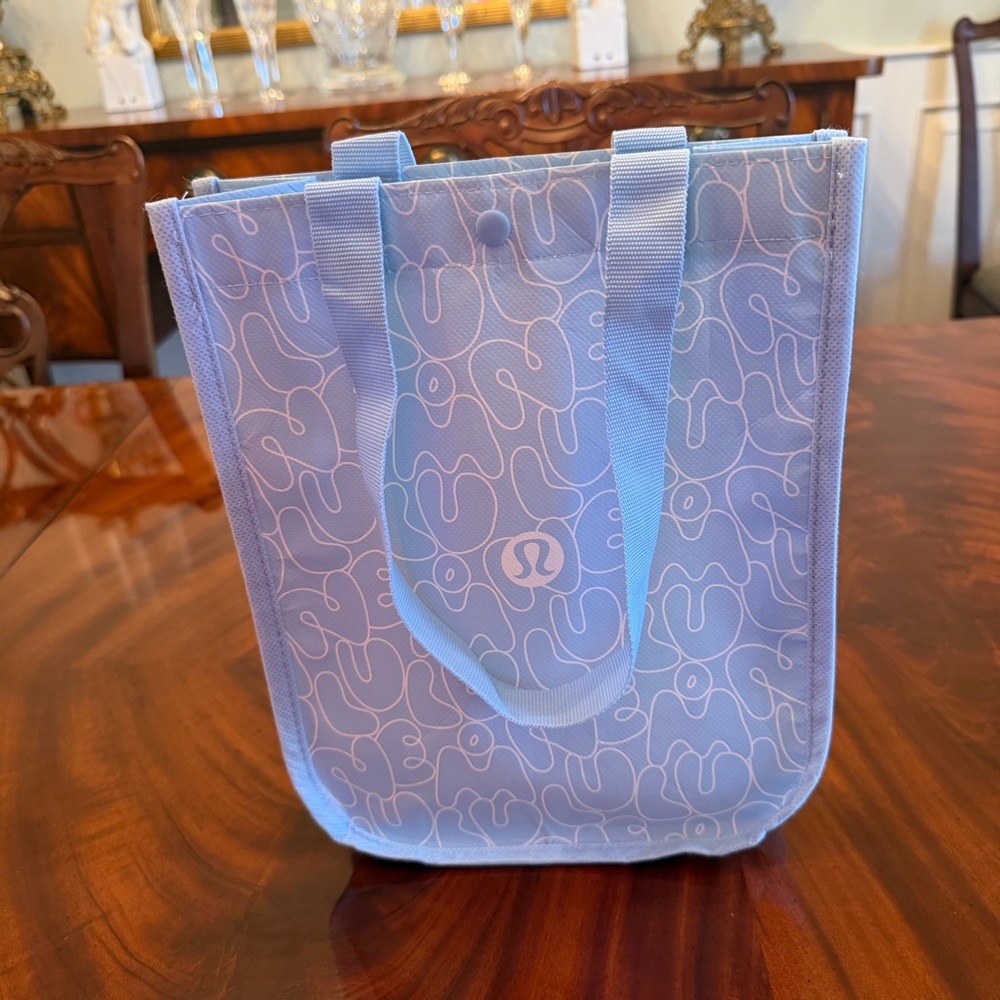 NEW Lululemon Reusable Shopper Tote Bag - Sinatra Blue